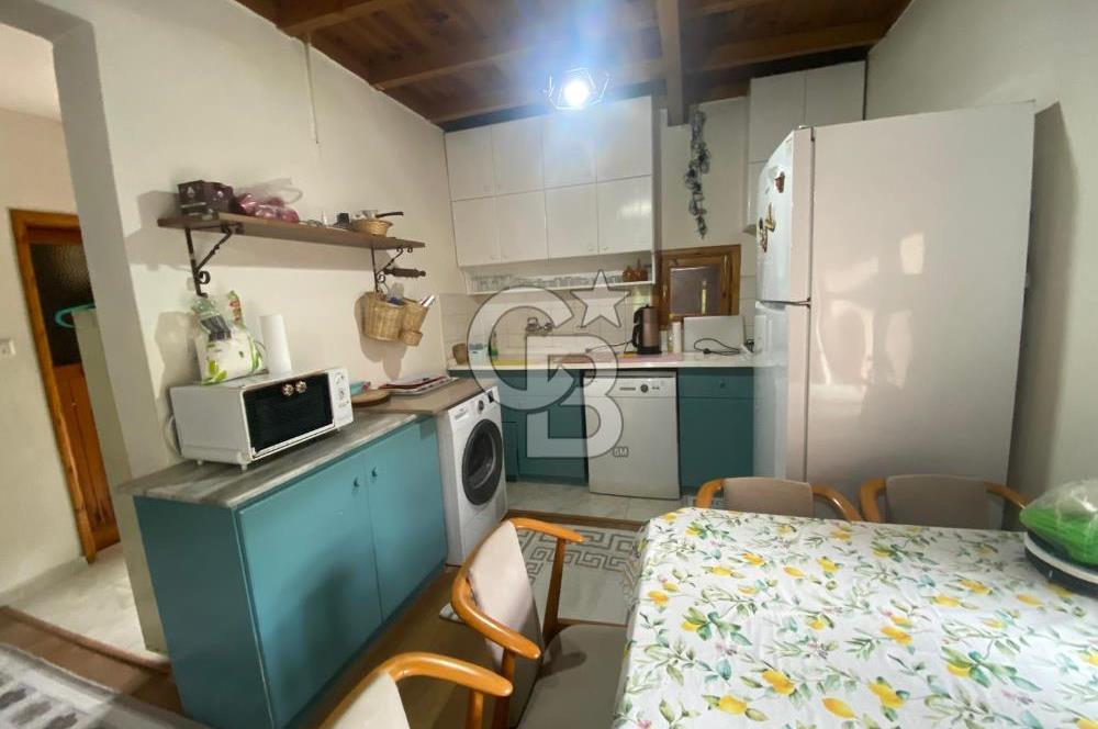 KIŞIN ŞÖMİNE YAZIN VERANDA KEYFİ: ÖZEL KONUMLU 3+1 VİLLA