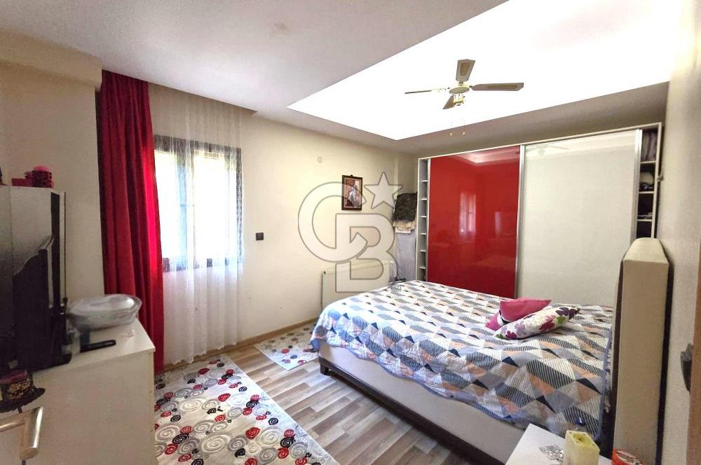 KARŞIYAKA NERGİZ GONCALAR'DA 3+1 SATILIK DAİRE TAKASA AÇIK