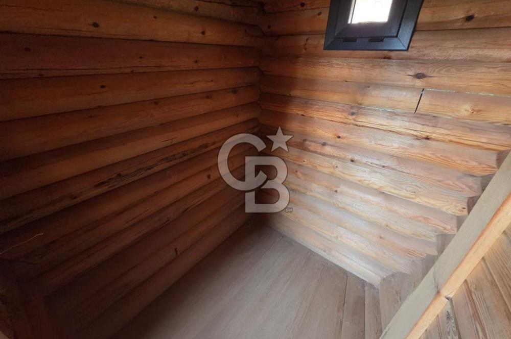 BORNOVA EĞRİDERE'DE 1000 M2 ARSA İÇİNDE AHŞAP BAĞ EVİ SATILIK