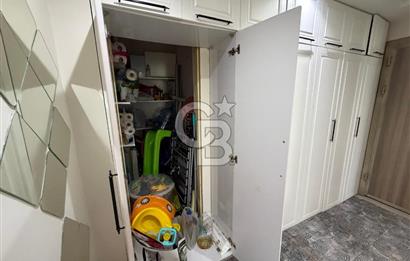 Karşıyaka Örnekköy'de Full Tadilatlı Arakat Satılık Daire