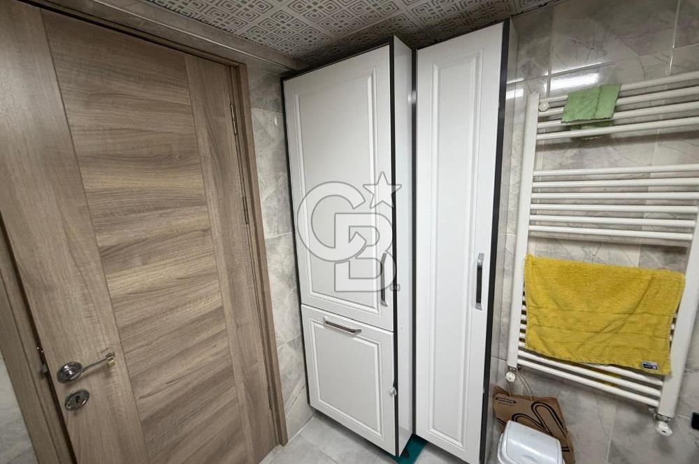 Karşıyaka Örnekköy'de Full Tadilatlı Arakat Satılık Daire