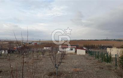 GÖLBAŞI YAĞLIPINAR DA 750 m² GÖL MANZARALI İMARLI ARSA