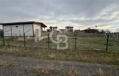 GÖLBAŞI YAĞLIPINAR DA 750 m² GÖL MANZARALI İMARLI ARSA