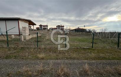 GÖLBAŞI YAĞLIPINAR DA 750 m² GÖL MANZARALI İMARLI ARSA
