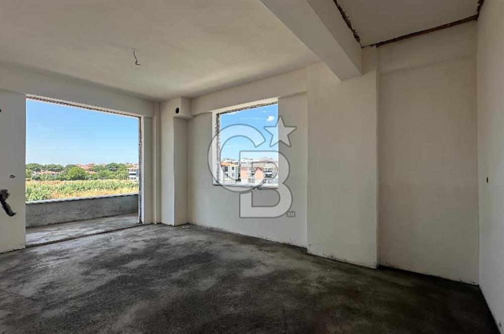 Gömeç Mithatpaşa'da Doğalgazlı Geniş Balkonlu 1+1 Satılık Daire