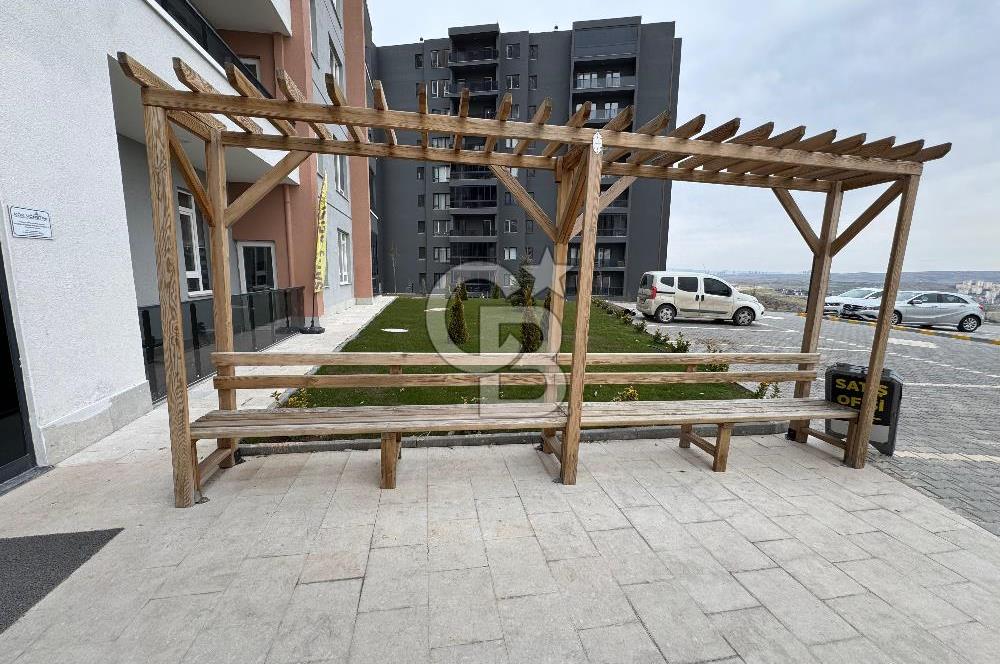Yeni Yapılmış Güvenlikle Site İçerisinde Güney Cephe 2+1