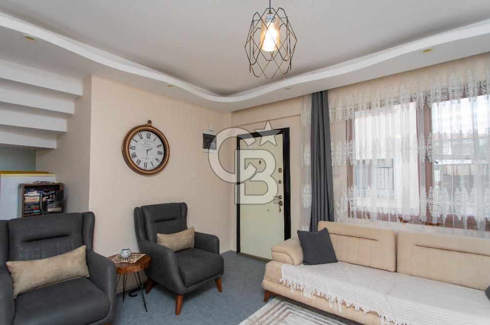 Foça Bağarası Kazım Dirik Mah. Kiralık 2+1 Dubleks