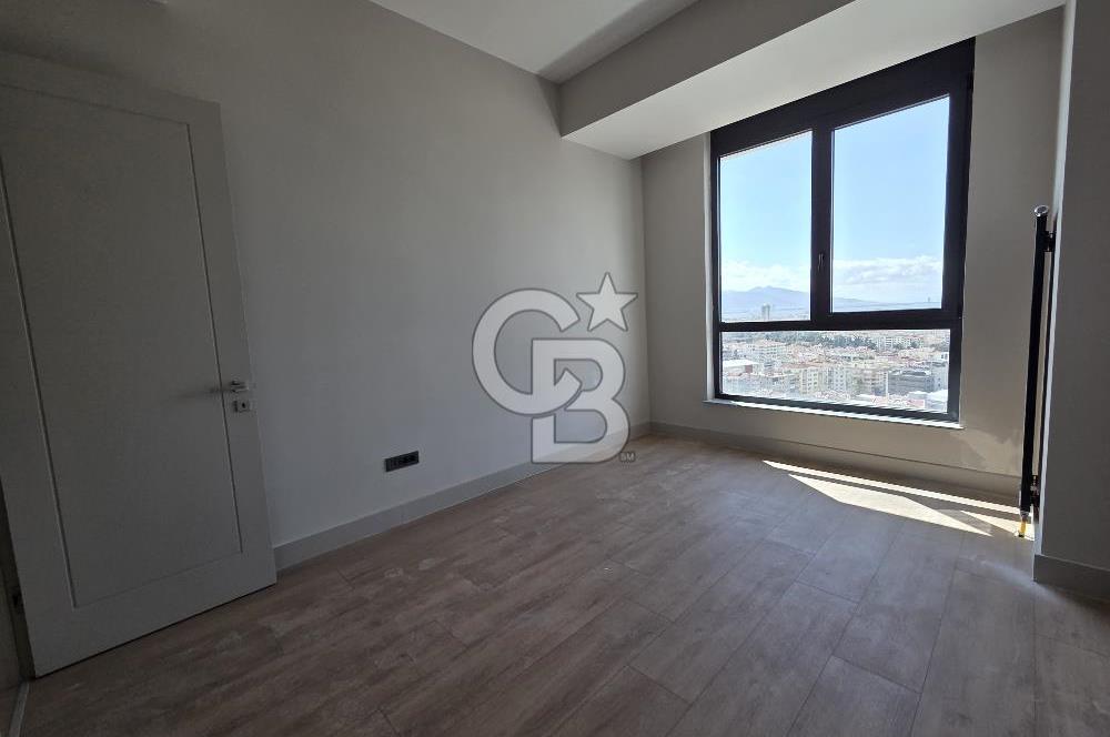 EVORA İZMİR L BLOK’TA TAM DENİZ MANZARALI 17. KAT KİRALIK 1+1
