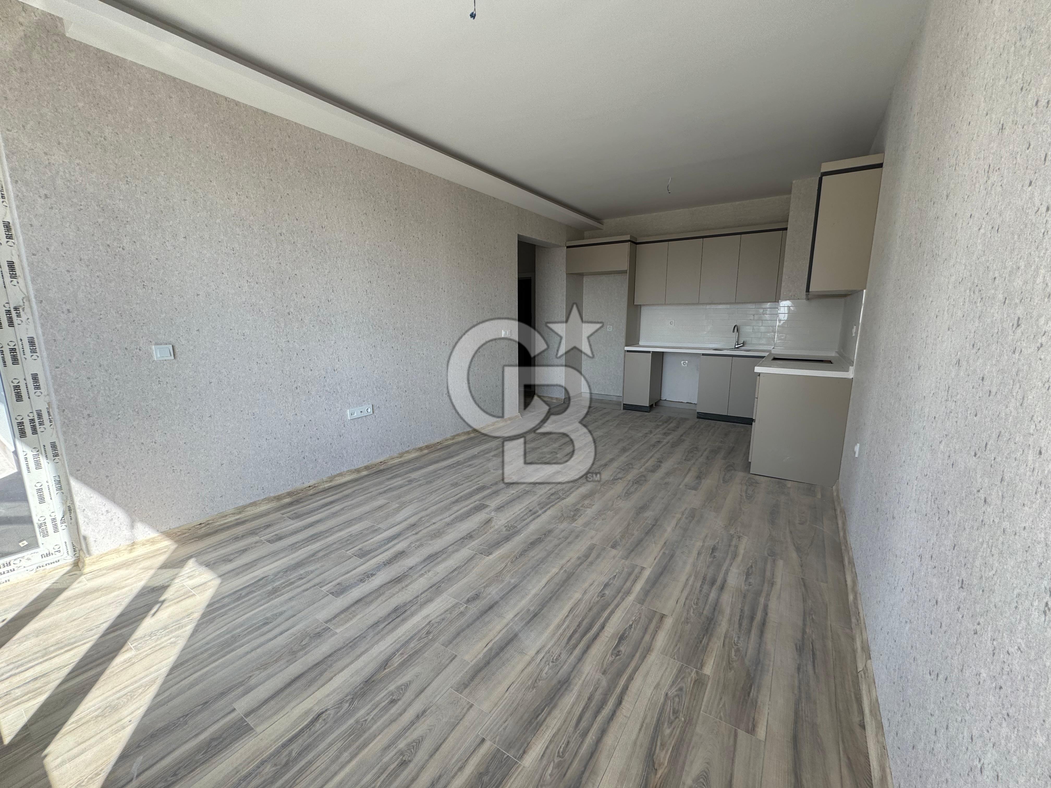 Yeni Yapılmış Güvenlikle Site İçerisinde Güney Cephe 2+1