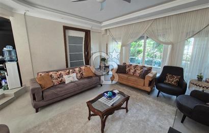 LALEZAR VİLLALARINDA PRESTİJLİ SATILIK TRİPLEKS