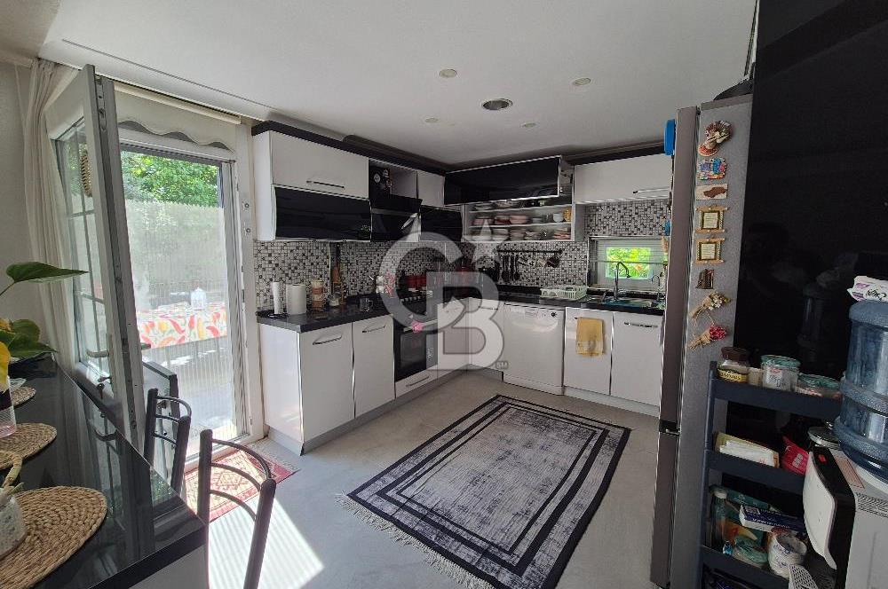 LALEZAR VİLLALARINDA PRESTİJLİ SATILIK TRİPLEKS