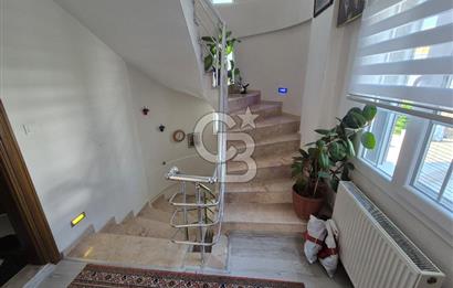 LALEZAR VİLLALARINDA PRESTİJLİ SATILIK TRİPLEKS