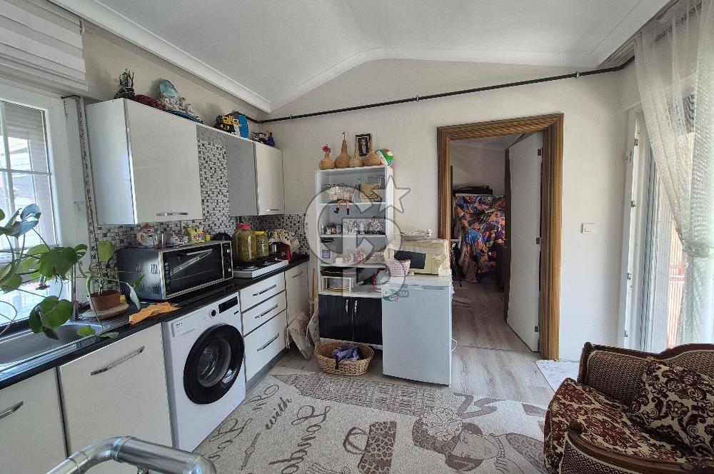 LALEZAR VİLLALARINDA PRESTİJLİ SATILIK TRİPLEKS