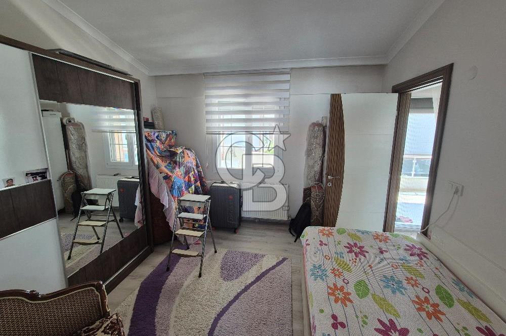 LALEZAR VİLLALARINDA PRESTİJLİ SATILIK TRİPLEKS