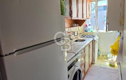 Ortaköy de Eşyalı Sahile Yakın Yokuşsuz 1+1 Kiralık Daire