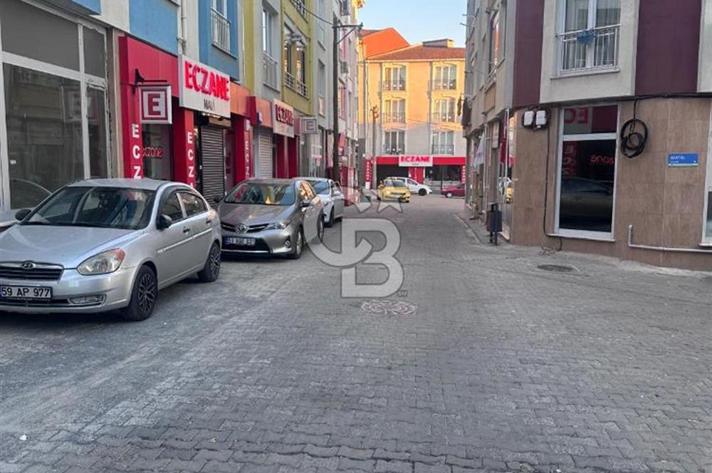 Çınarlı Mahallesinde Konforlu Yaşam Fırsatı 3+1 Satılık Daire