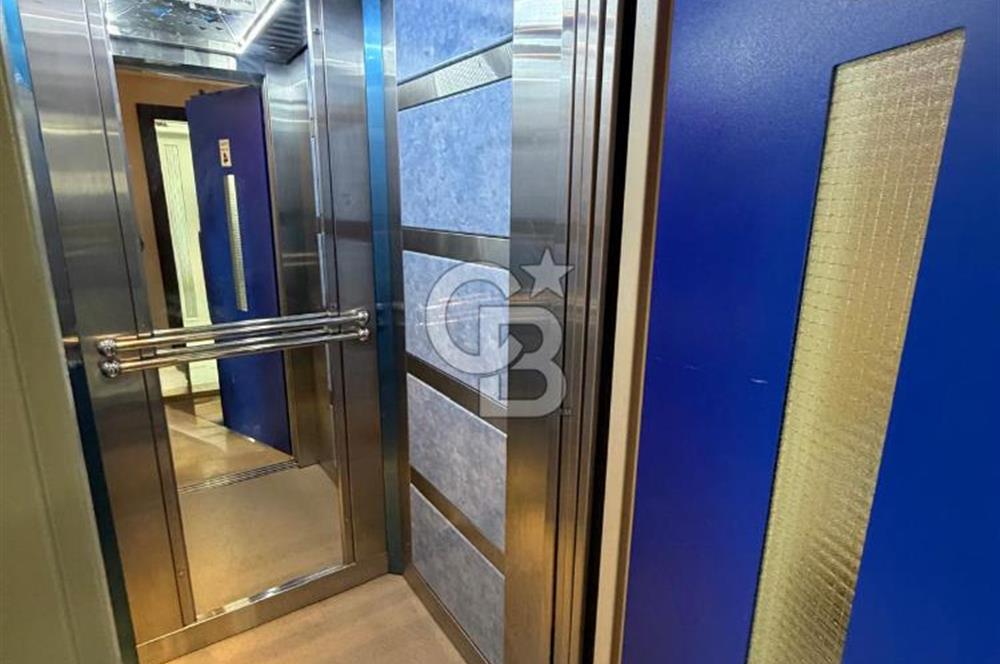 Narlı Mahallesi'nde Metroya Yakın, Ebeveyn Banyolu, Masrafsız Özel Daire