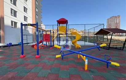 Yeni Yapılmış Güvenlikle Site İçerisinde Güney Cephe 2+1