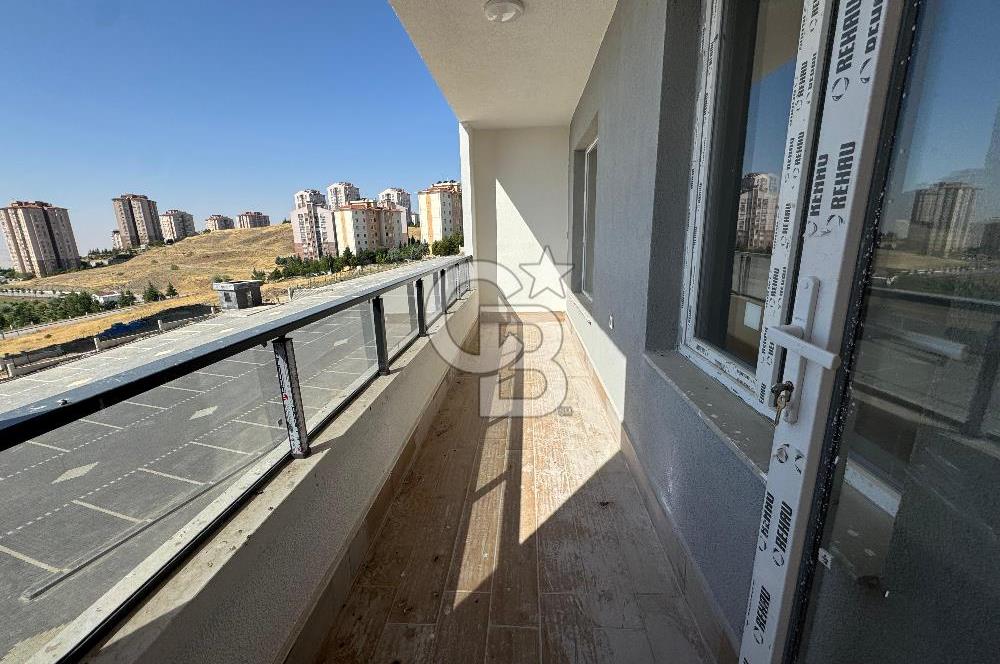 Yeni Yapılmış Güvenlikle Site İçerisinde Güney Cephe 2+1