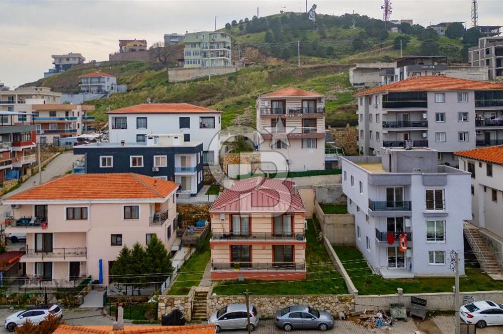 Foça Bağarası Kazım Dirik Mah. Kiralık 2+1 Dubleks