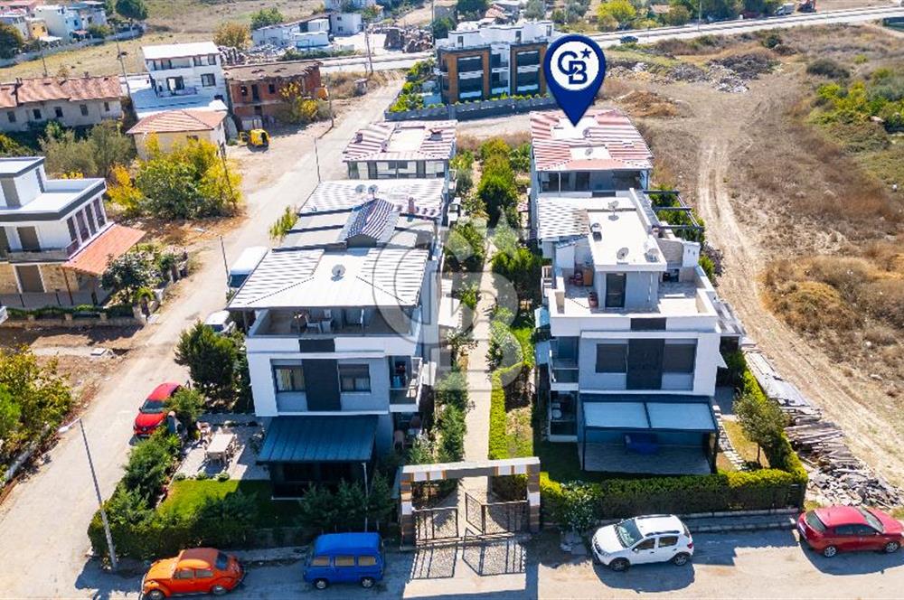 Yeni Foça Gencelli de Satılık 3+1 Teraslı Bahçeli Dubleks