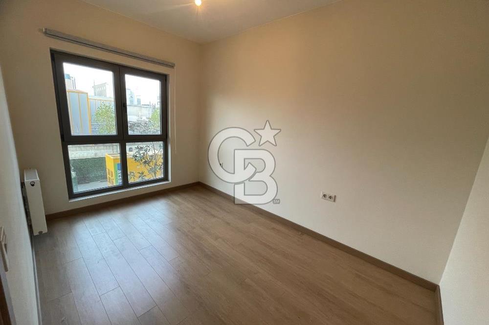SANCAKTEPE NEF 19 SİTESİNDE SATILIK BALKONLU 1+1 LÜKS DAİRE