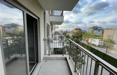 SANCAKTEPE NEF 19 SİTESİNDE SATILIK BALKONLU 1+1 LÜKS DAİRE