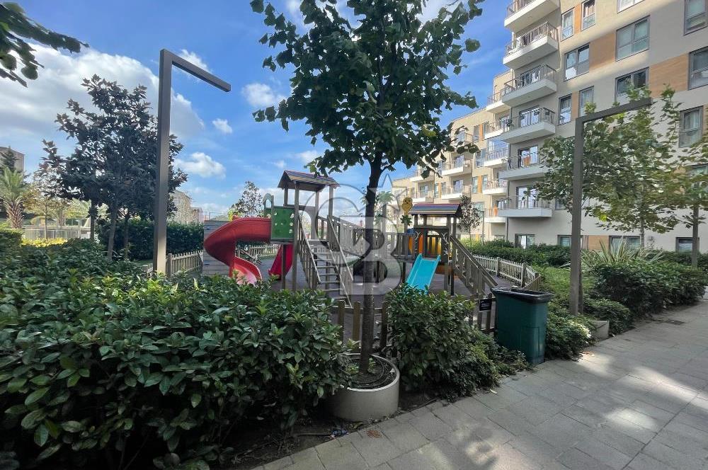 SANCAKTEPE NEF 19 SİTESİNDE SATILIK BALKONLU 1+1 LÜKS DAİRE