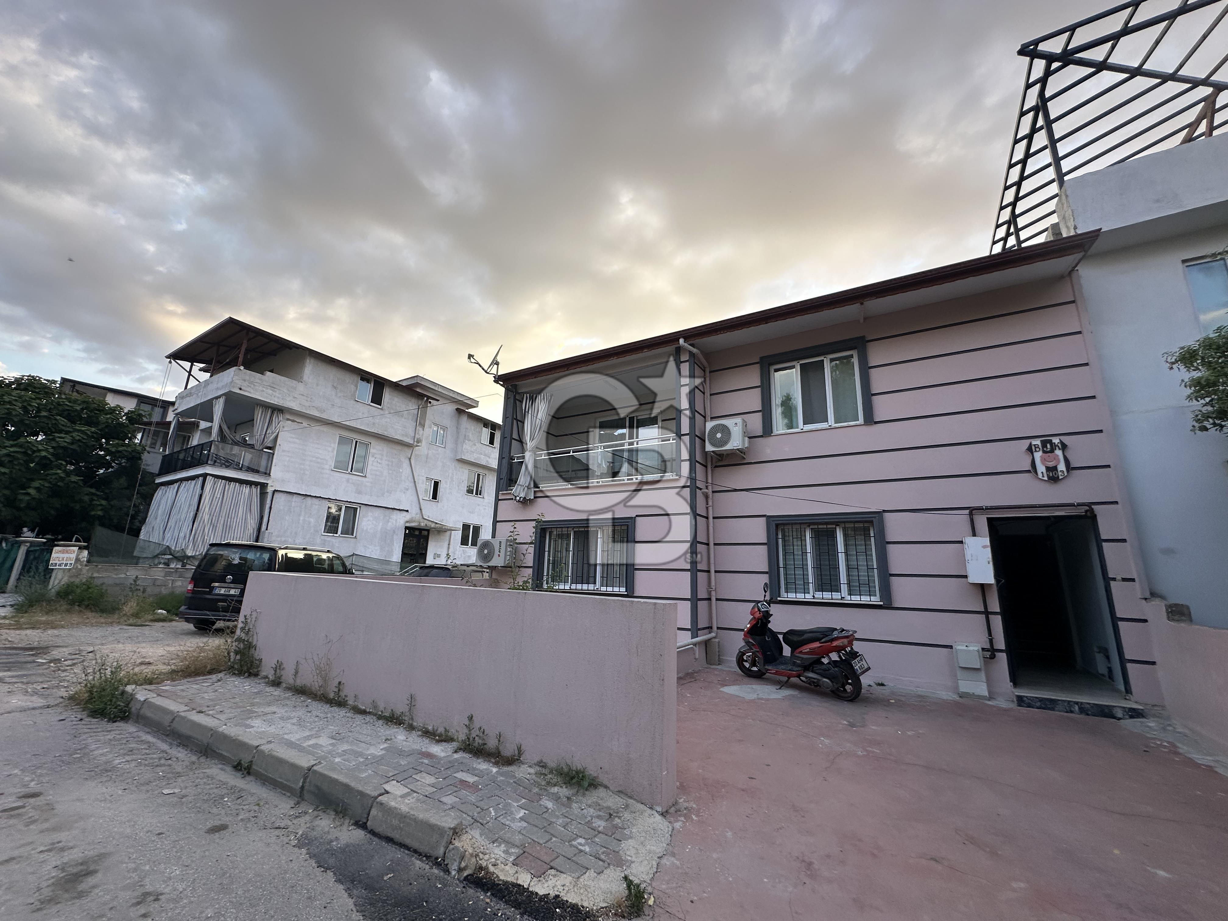 Denizli Gümüşçay Mahallesinde Komple Satılık 2 Katlı Bina