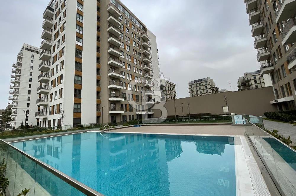 SANCAKTEPE NEF 19 SİTESİNDE SATILIK BALKONLU 1+1 LÜKS DAİRE