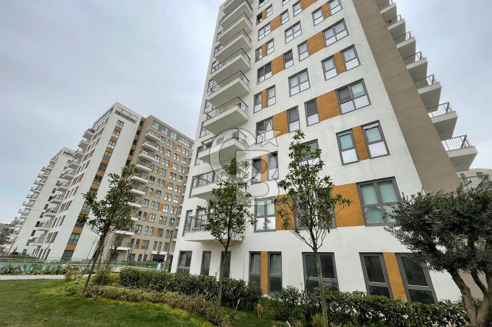 SANCAKTEPE NEF 19 SİTESİNDE SATILIK BALKONLU 1+1 LÜKS DAİRE