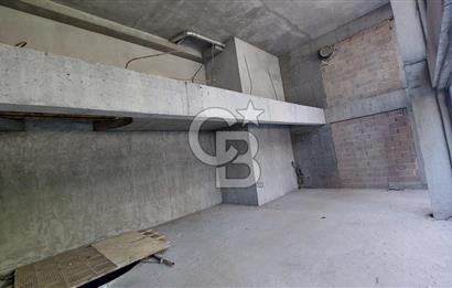 SİNPAŞ FİNANS ŞEHİR PARK ETABINDA GENİŞ CEPHELİ KİRALIK DÜKKAN