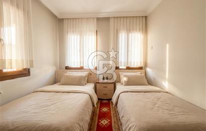Foça Cumhuriyet Mah. Satılık Deniz Manzaralı 3+1 Villa