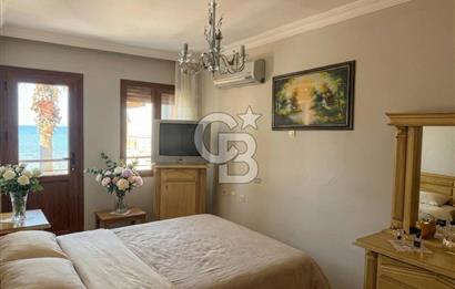 Foça Cumhuriyet Mah. Satılık Deniz Manzaralı 3+1 Villa