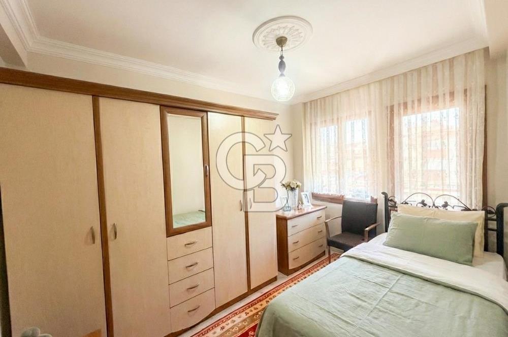 Foça Cumhuriyet Mah. Satılık Deniz Manzaralı 3+1 Villa