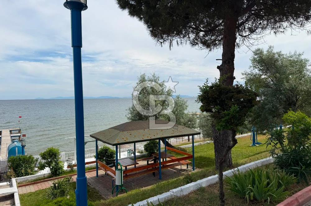 Tekirdağ Yenice I Özel Plajlı Sitede Satılık 4+1 Tripleks VillA
