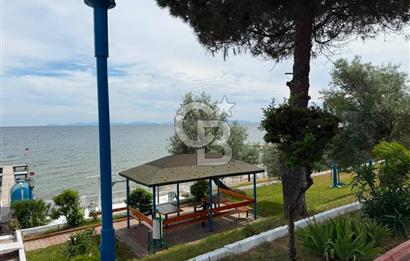 Tekirdağ Yenice I Özel Plajlı Sitede Satılık 4+1 Tripleks VillA