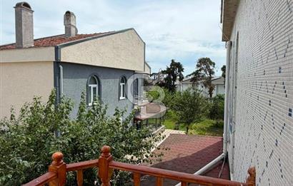 Tekirdağ Yenice I Özel Plajlı Sitede Satılık 4+1 Tripleks VillA