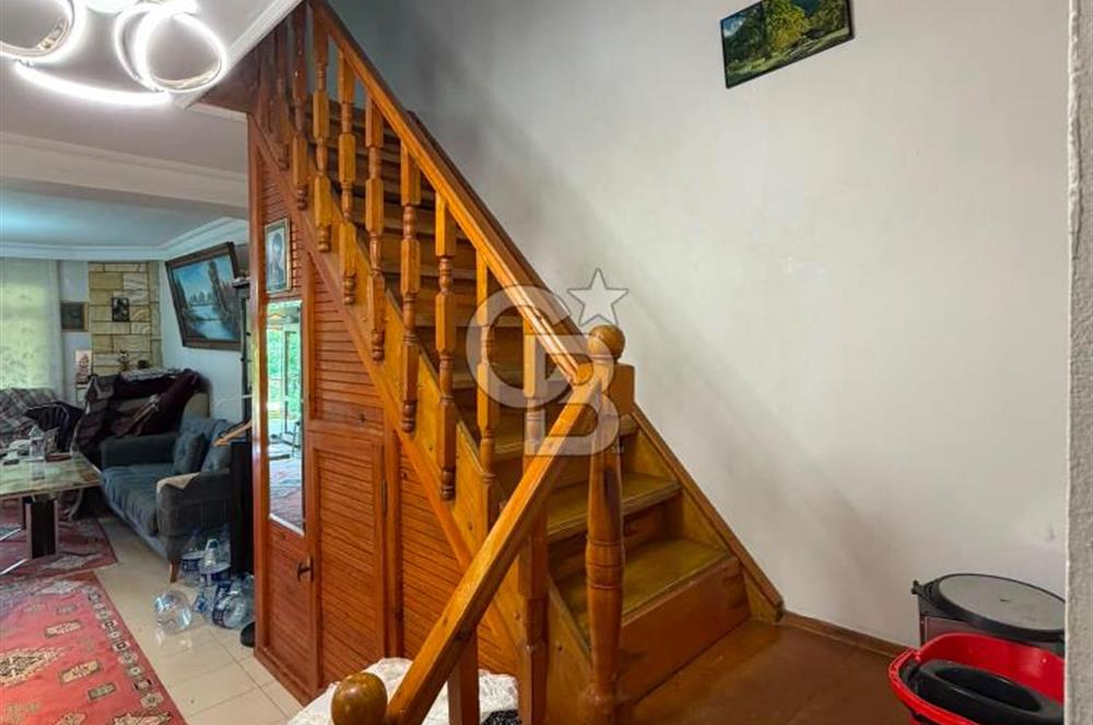 Tekirdağ Yenice I Özel Plajlı Sitede Satılık 4+1 Tripleks VillA
