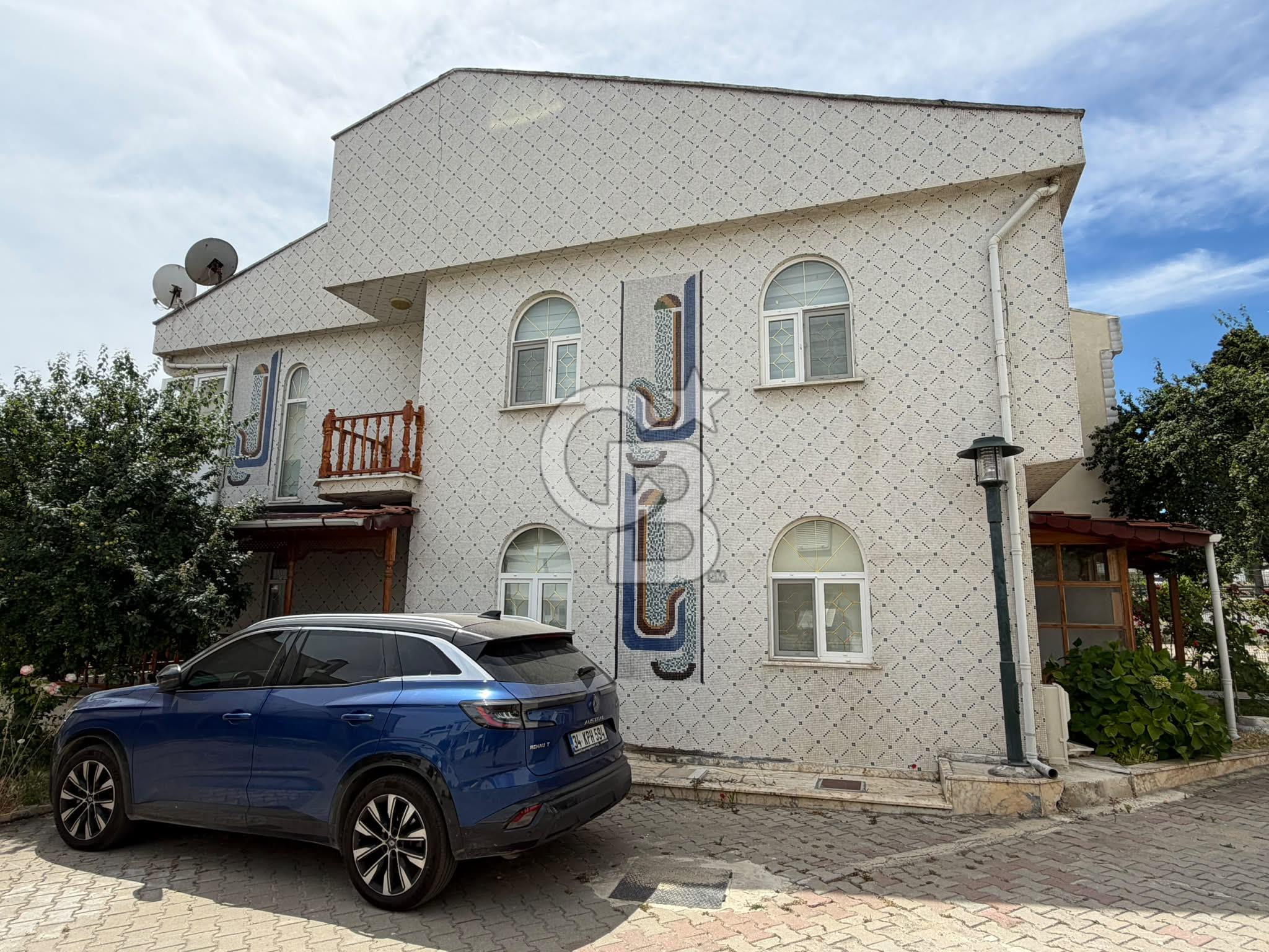 Tekirdağ Yenice I Özel Plajlı Sitede Satılık 4+1 Tripleks VillA