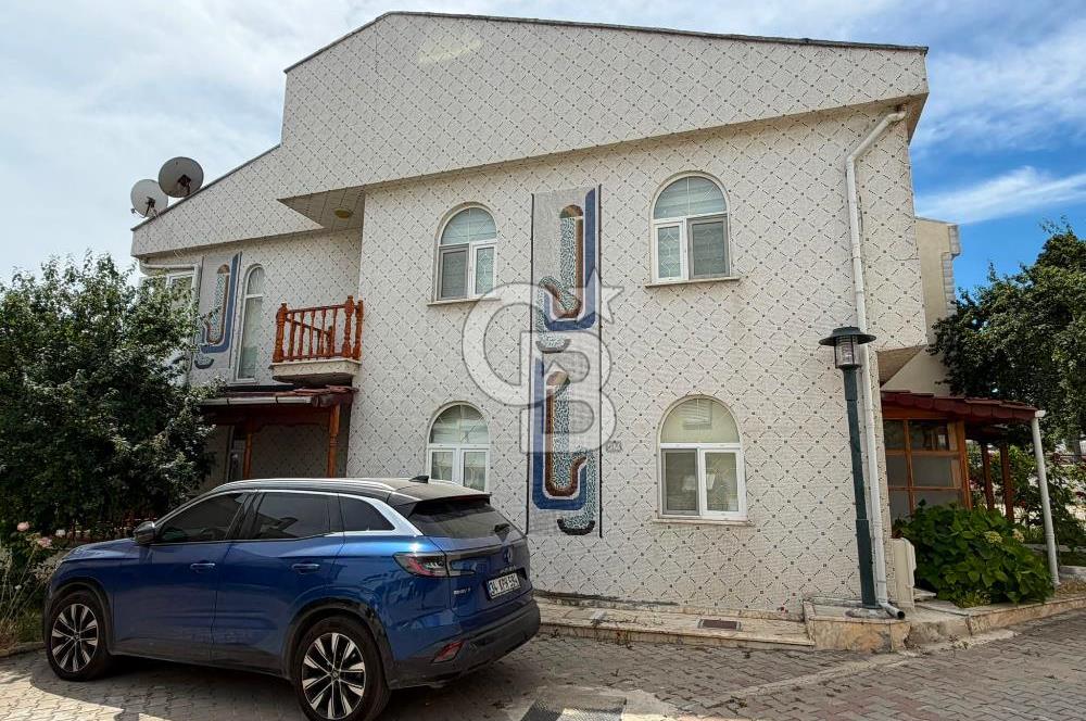 Tekirdağ Yenice I Özel Plajlı Sitede Satılık 4+1 Tripleks VillA