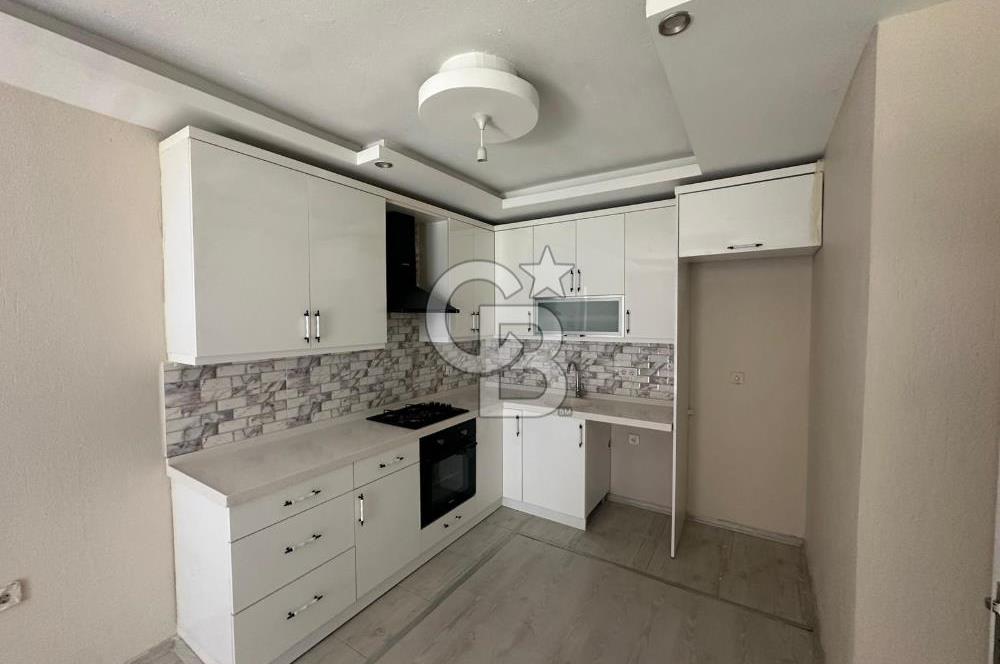 Foça Bağarası Hacıveli Mah. Kiralık 2+1 Bahçe Katı Daire