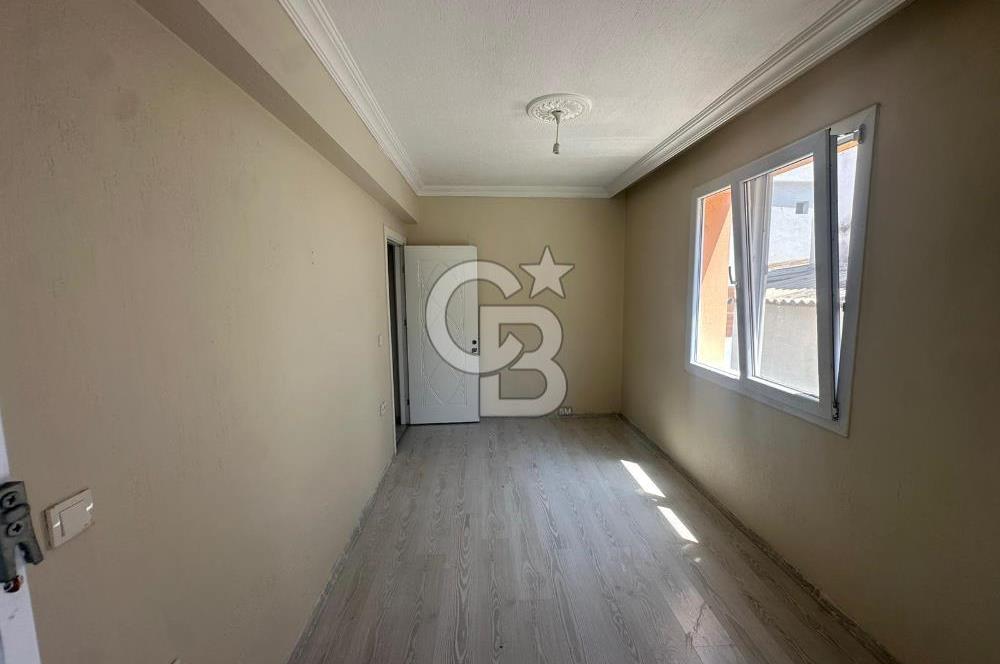 Foça Bağarası Hacıveli Mah. Kiralık 2+1 Bahçe Katı Daire