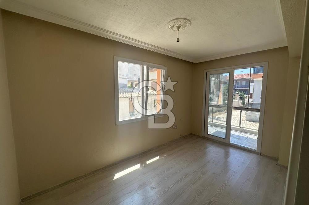 Foça Bağarası Hacıveli Mah. Kiralık 2+1 Bahçe Katı Daire
