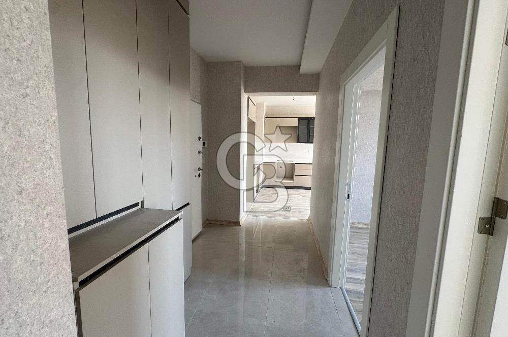 Yeni Yapılmış Güvenlikle Site İçerisinde Güney Cephe 2+1