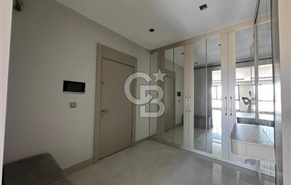 KONFOR BALAT SİTESİNDE SATILIK 4+1 FERAH VE GENİŞ DAİRE