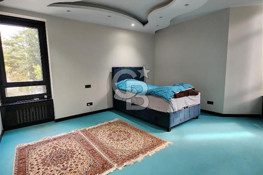Suadiye'de Prestijli Bölgede 4+1 ,Oturuma Hazır Satılık Daire