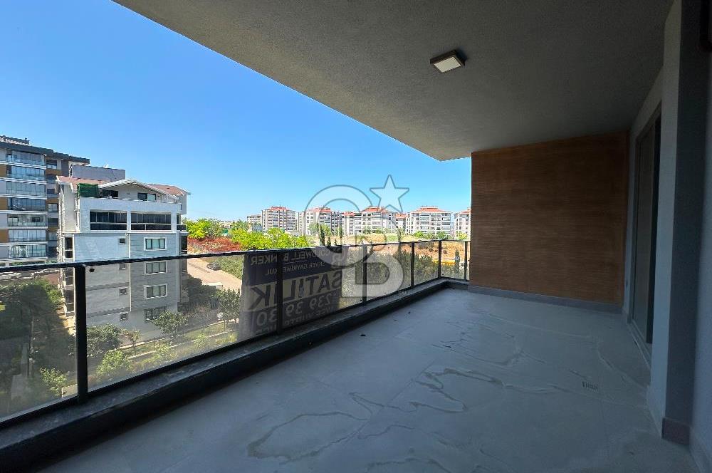KONFOR BALAT SİTESİNDE SATILIK 4+1 FERAH VE GENİŞ DAİRE