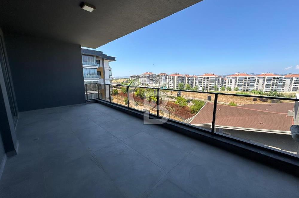 KONFOR BALAT SİTESİNDE SATILIK 4+1 FERAH VE GENİŞ DAİRE