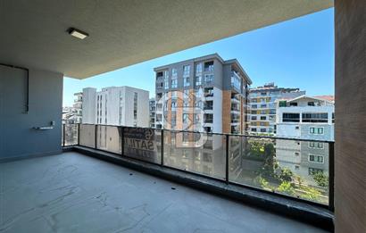 KONFOR BALAT SİTESİNDE SATILIK 4+1 FERAH VE GENİŞ DAİRE